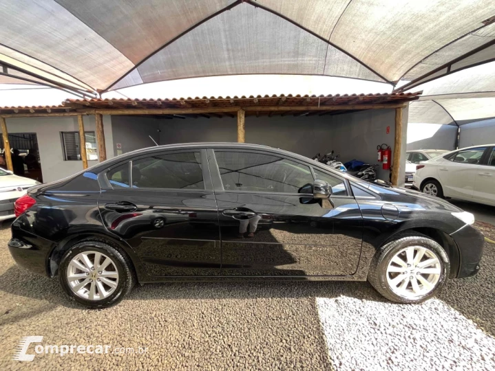 CIVIC 1.8 LXS 16V FLEX 4P AUTOMÁTICO