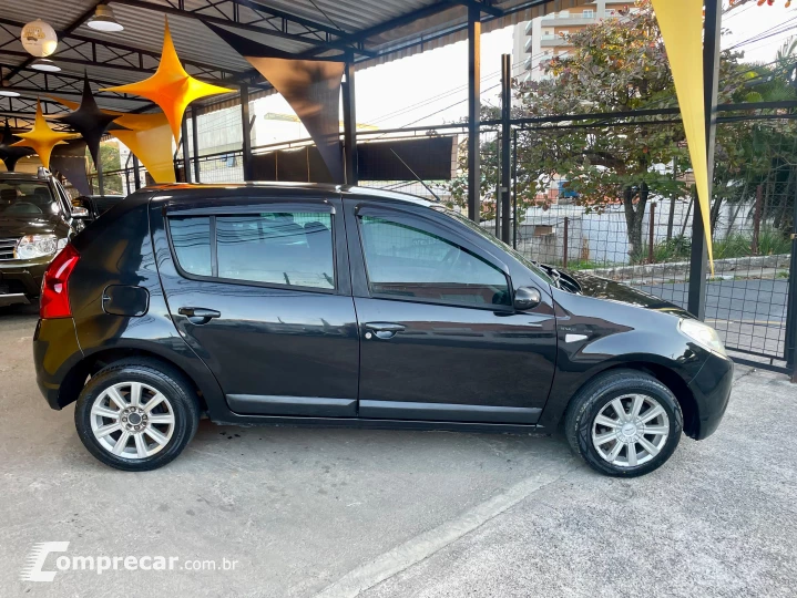SANDERO 1.6 Expression 8V