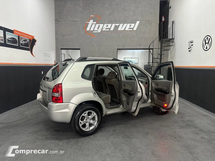 TUCSON 2.0 MPFI GLS 16V 143cv 2WD
