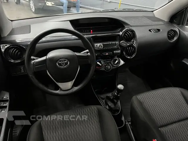 ETIOS SEDAN - 1.5 X SEDAN 16V 4P MANUAL