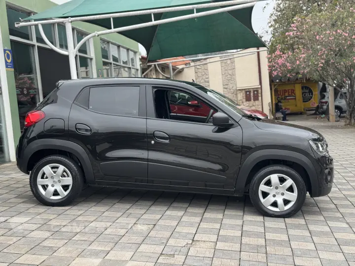 Kwid KWID Zen 1.0 Flex 12V 5p Mec.