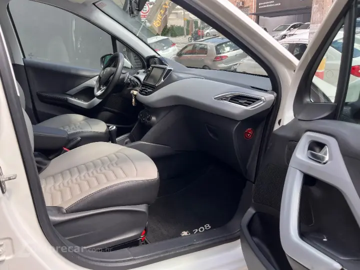 208 Active Pack 1.6 Flex 16V 5p Aut.