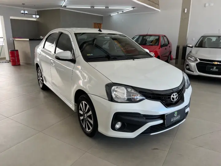 ETIOS XLS Sedan 1.5 Flex 16V 4p Aut.