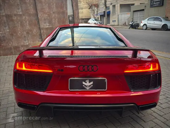 R8 5.2 FSI Coupe Plus Quattro V10 40V S Tronic