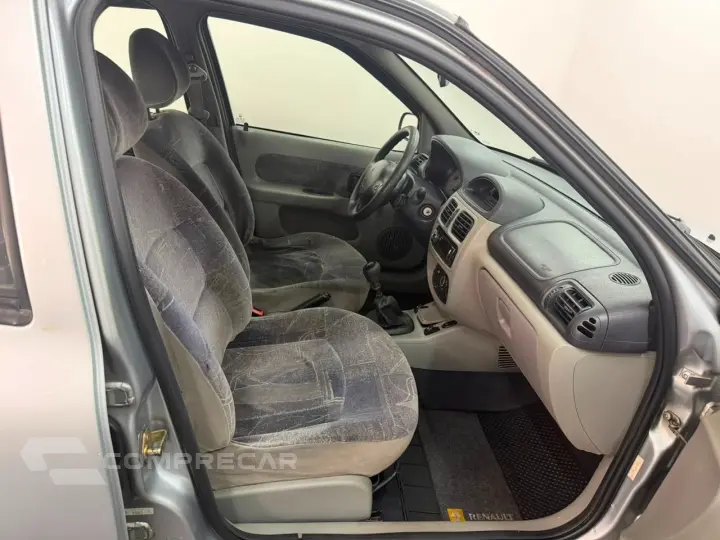 Clio Privilège Hi-Flex 1.6 16V 5p