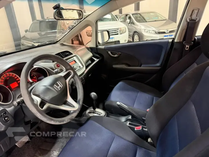 Fit 1.4 16V 4P LX FLEX