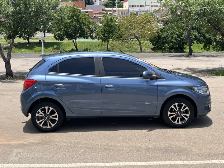 ONIX 1.4 MPFI LTZ 8V