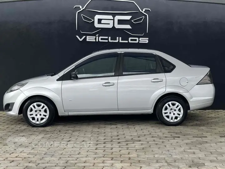 FIESTA 1.0 ROCAM S SEDAN 8V FLEX 4P MANUAL
