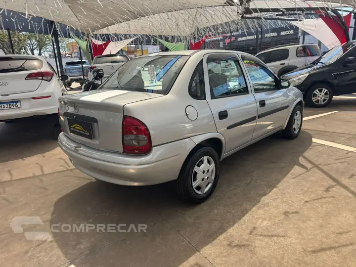 Classic 1.0 Mpfi Vhc Life 8V Gasolina 4P Manual