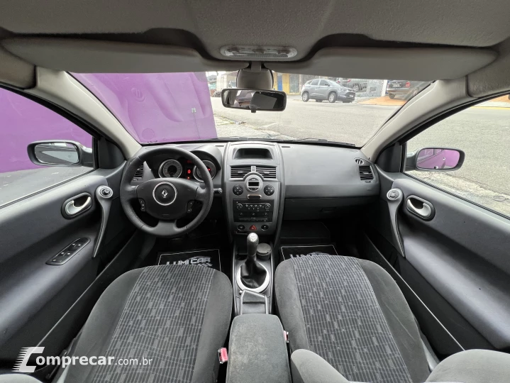 MÉGANE 1.6 Dynamique Grand Tour 16V