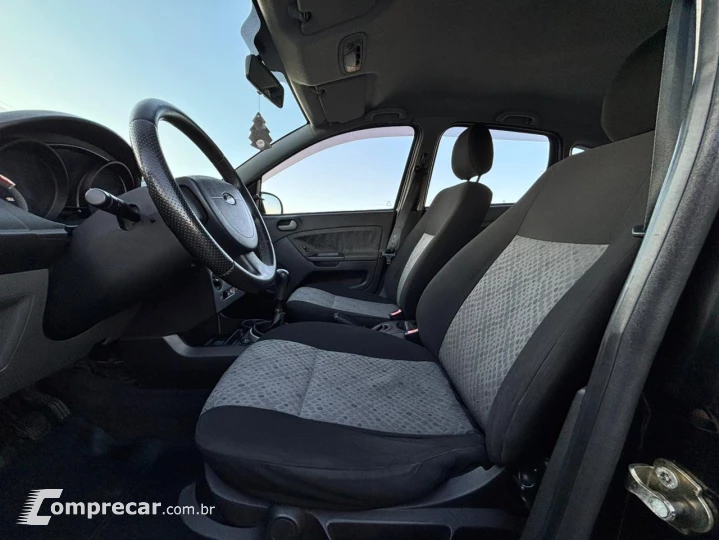 Fiesta Hatch 1.6 (Flex)