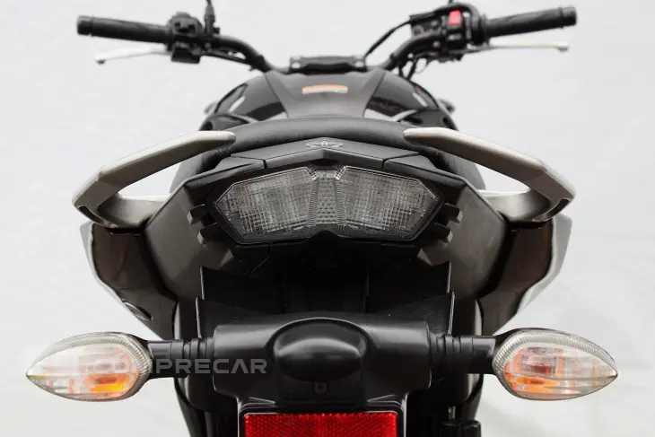 YAMAHA FZ25 FAZER ABS