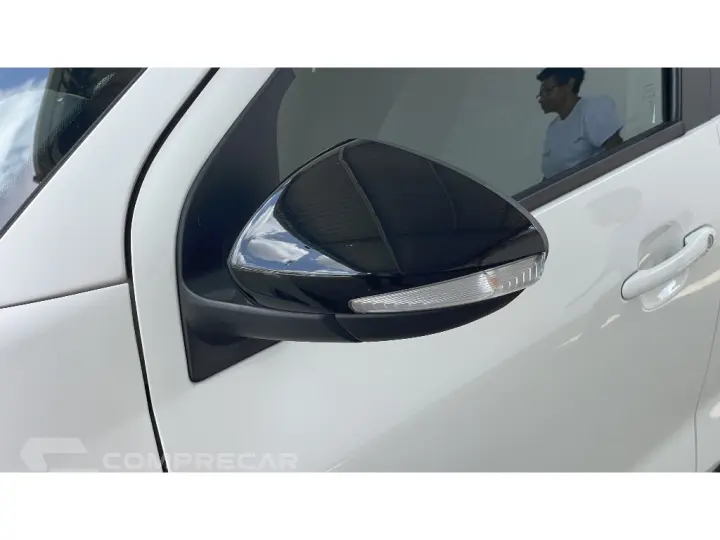 STRADA VOLCANO 1.3 FLEX 8V CD AUT.