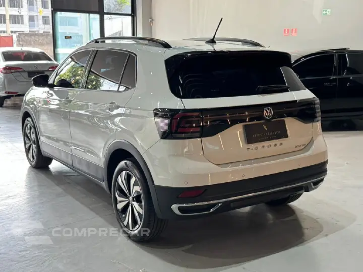 T-CROSS 1.0 200 TSI TOTAL FLEX COMFORTLINE AUTOMÁTICO
