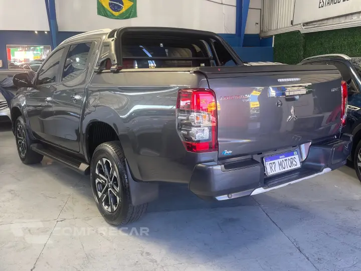 L200 TRITON 2.4 16V TURBO DIESEL SPORT HPE-S CD 4P 4X4 AUTOM