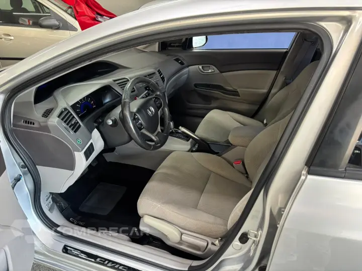 Civic Sedan LXS 1.8/1.8 Flex 16V Aut. 4p