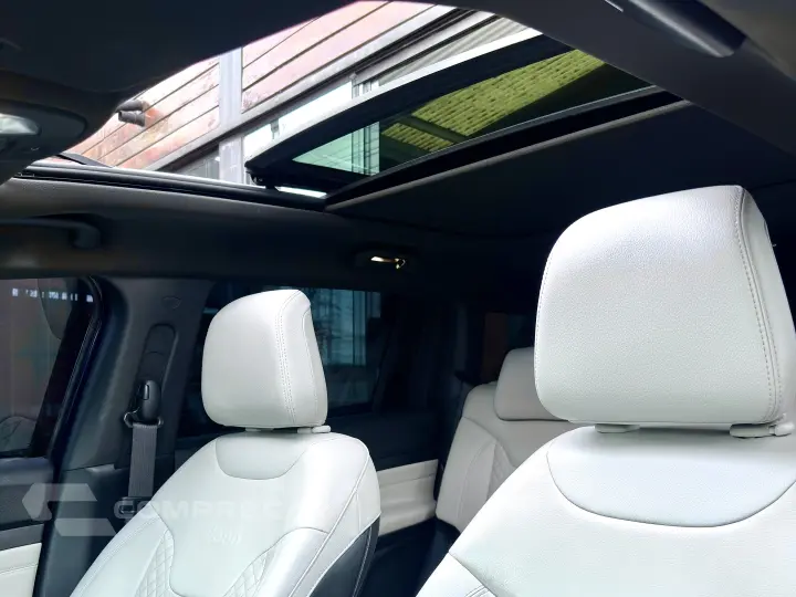 COMMANDER 1.3 T270 TURBO FLEX OVERLAND AT6