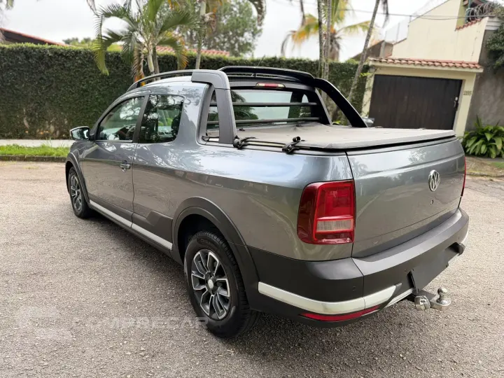 SAVEIRO 1.6 Cross CD 16V