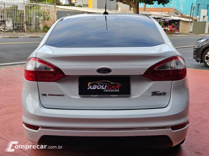 Fiesta Sedan 1.6 16V Flex Aut.