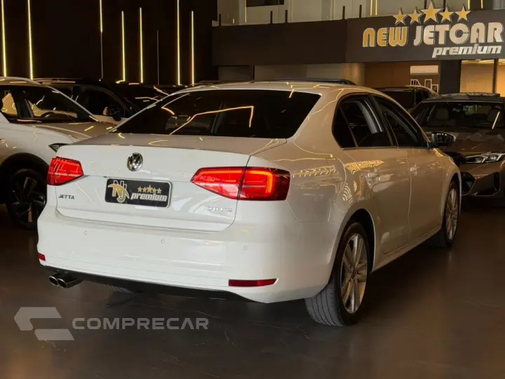 JETTA 2.0 TSI HIGHLINE 211CV GASOLINA 4P TIPTRONIC