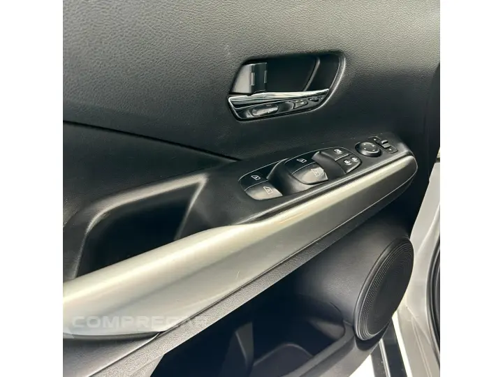 KICKS 1.6 16V FLEXSTART SL 4P XTRONIC