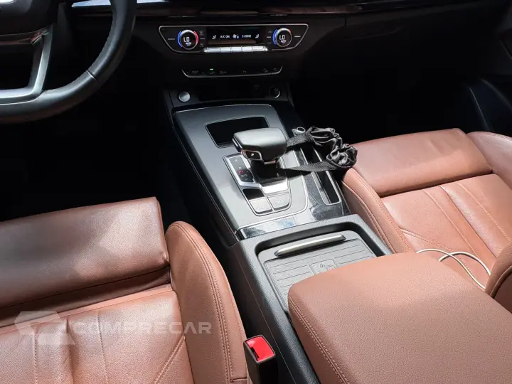 Q5 2.0 55 Tfsie Phev Sportback Performance Black Quattro S T