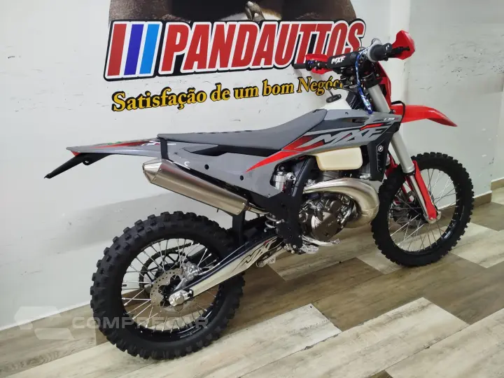2T 250 TSX