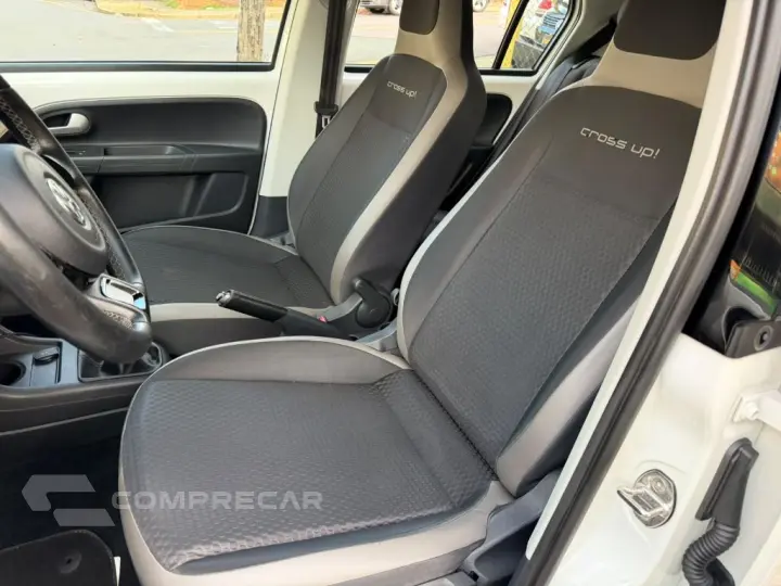 up! cross 1.0 TSI Total Flex 12V 5p