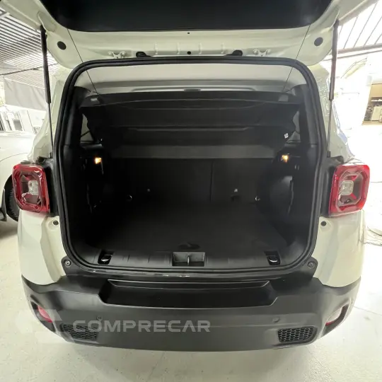 Renegade Longitude 1.8 4x2 Flex 16V Aut.