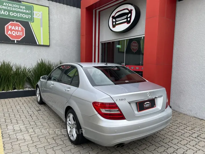 C 180 1.6 CGI CLASSIC 16V TURBO GASOLINA 4P AUTOMÁTICO