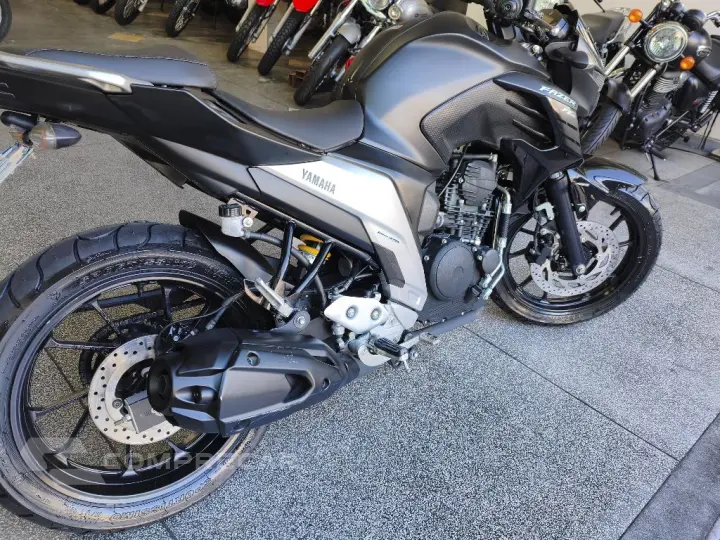 FZ25 250 FAZER FLEX