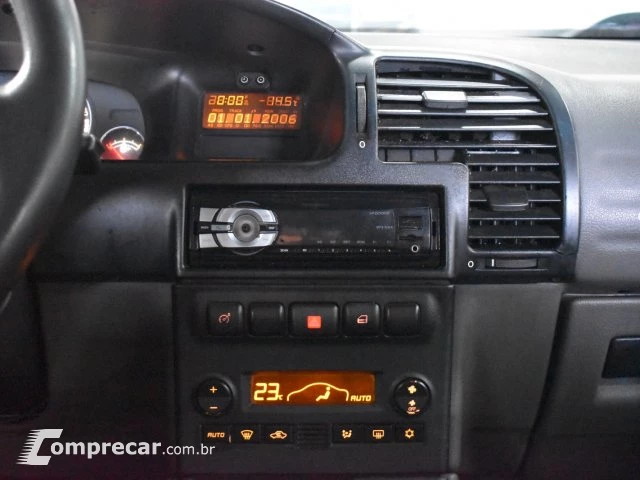 ZAFIRA - 2.0 MPFI EXPRESSION 8V 4P AUTOMÁTICO