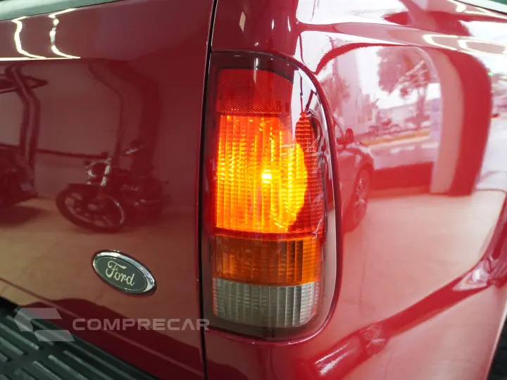 F-250 3.9 XLT 4X2 CS DIESEL 2P MANUAL