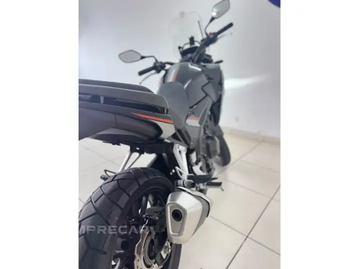 CB 500 X