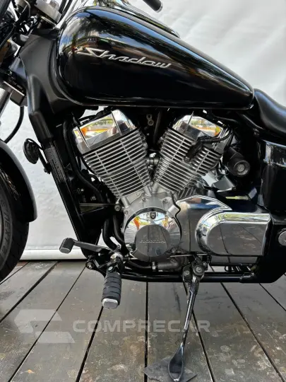 HONDA SHADOW 750