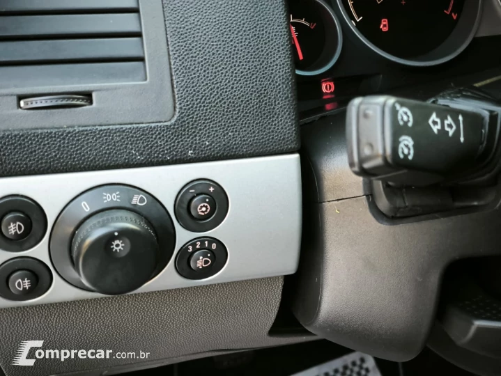 VECTRA 2.0 MPFI Elegance 8V 140cv