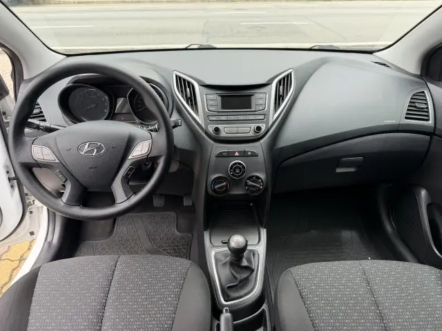 HB20 - 1.0 COMFORT PLUS 12V 4P MANUAL