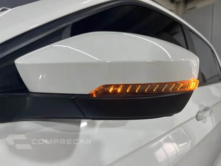 T-CROSS 1.0 200 TSI TOTAL FLEX COMFORTLINE AUTOMÁTICO