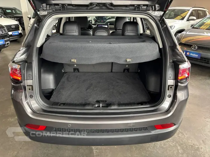 COMPASS LONG. T270 1.3 TB 4x2 Flex Aut.