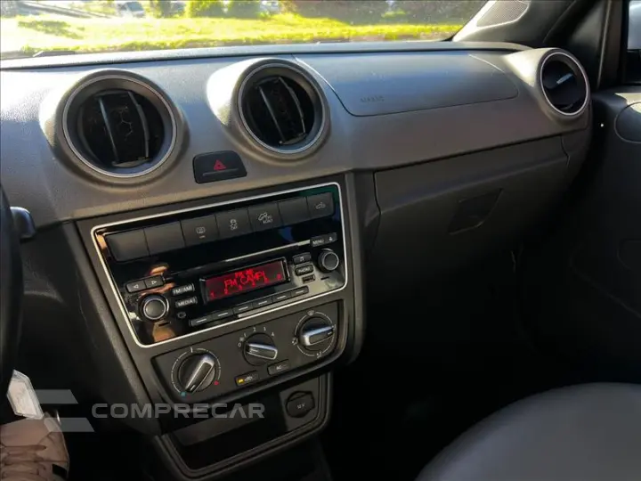 SAVEIRO 1.6 Cross CD 16V