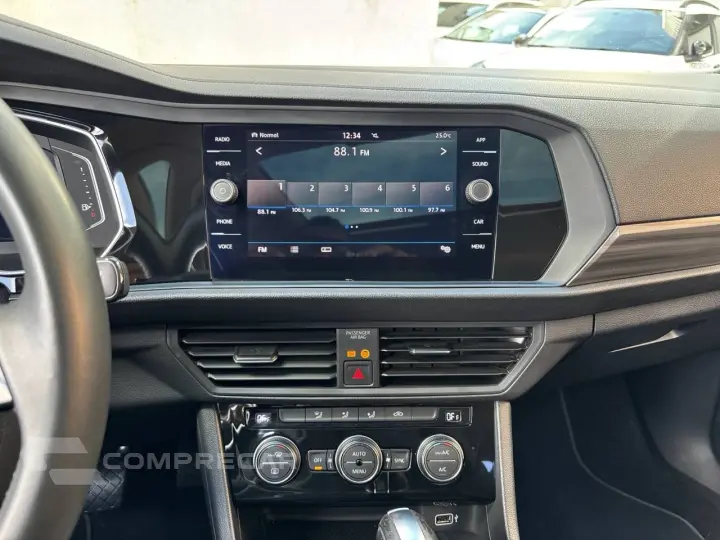 JETTA Comfort. 250 TSI 1.4 Flex 16v Aut.
