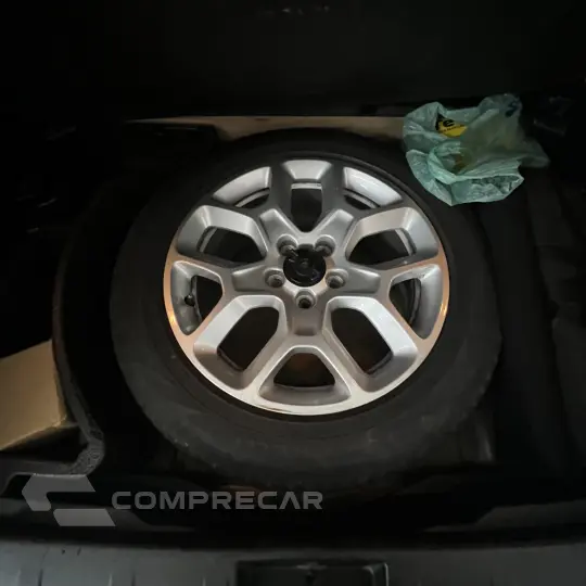 Renegade Longitude 1.8 4x2 Flex 16V Aut.