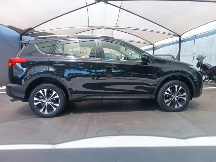 Toyota RAV4 2.5 16v 4x4