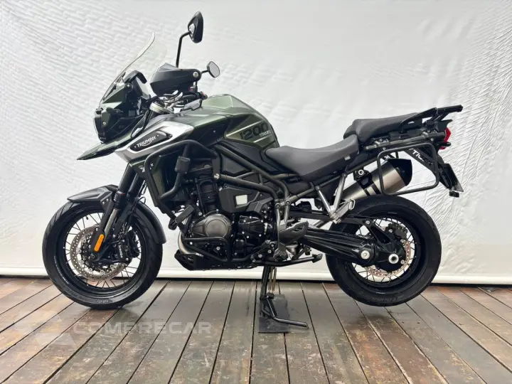 TRIUMPH TIGER 1200 XCX