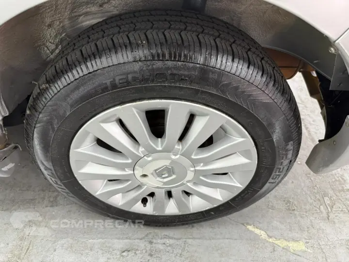 SANDERO Privilège Hi-Flex 1.6 16V 5p Aut