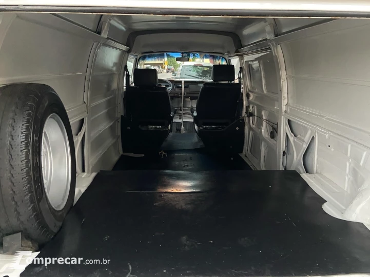 KOMBI 1.6 MI Furgão 8V