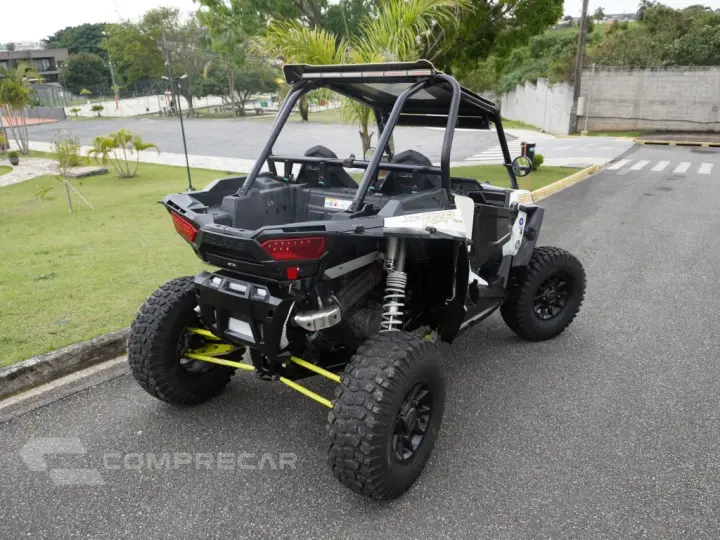 RZR XP 1000 EPS 4X4 (UTV)