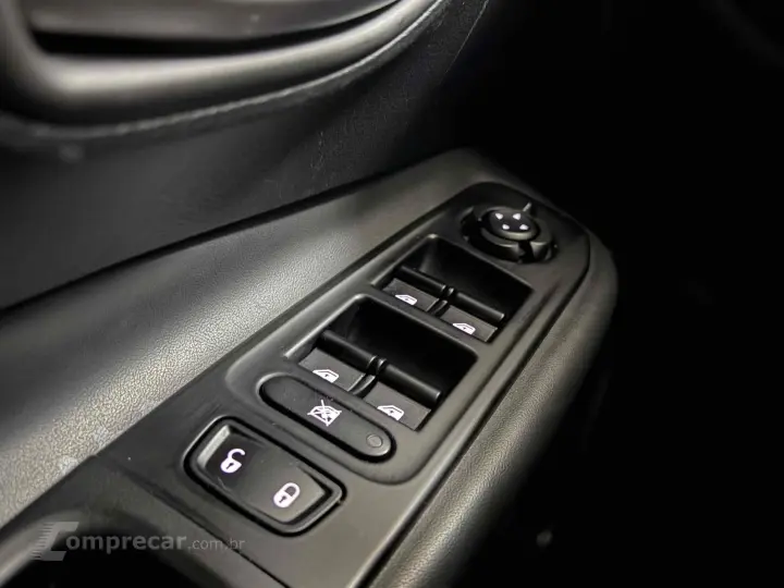 RENEGADE 1.3 T270 TURBO FLEX LONGITUDE AT6