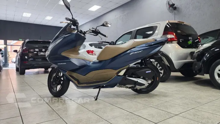 PCX 160 DLX