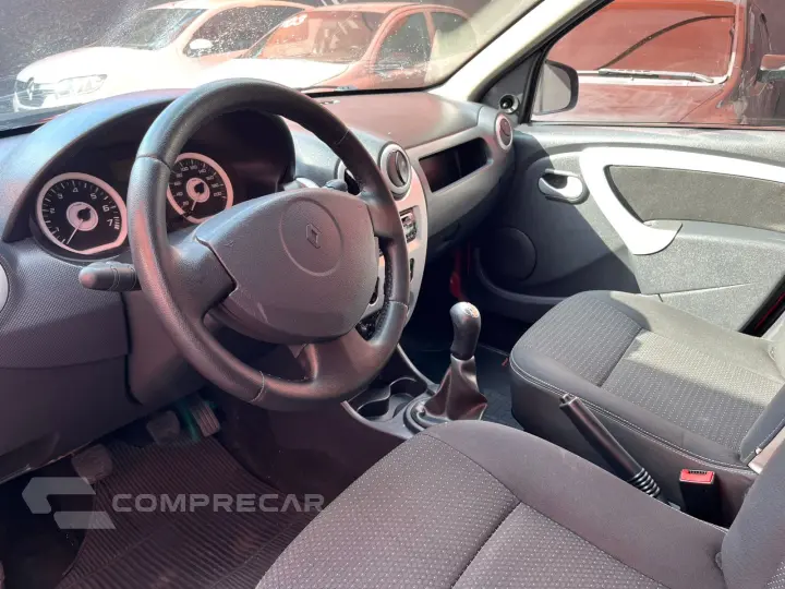 SANDERO 1.6 16V SCE Stepway